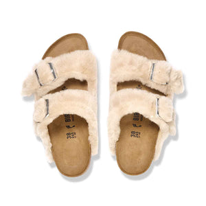 Birkenstock Arizona Shearling Rivet Logo Sandcastle כפכפי בירקנשטוק אריזונה שרלינג ריבט