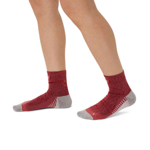 Asics Performance Run Quarter Sock Unisex Dark Pink Clay גרבי ריצה