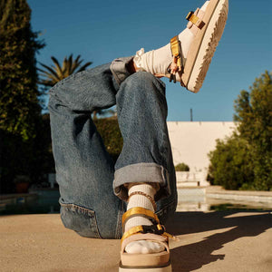 UGG Goldenstar Wildwood Sand Castle סנדלי אגג נשים