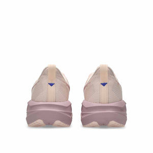 Asics Novablast 5 Women Pearl Pink Morganite נעלי ריצה נובה בלאסט 5 לנשים