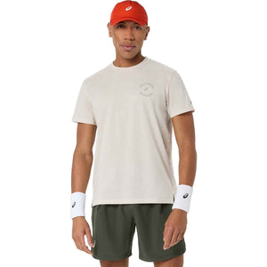 Asics Game Seasonal Graphic Tee Men Soft Oat חולצת טניס לגברים