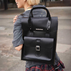 Dr. Martens Kiev Leather Bag Backpack תיק גב דר מרטינס