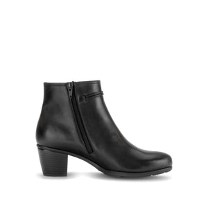 Gabor Elegant black ankle boots Black מגפי גאבור לנשים