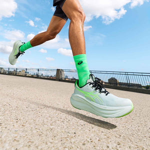 Asics Gel Nimbus 28 Men Cold Moss Illuminate Green נעלי ריצה ג`ל נימבוס 28 לגברים