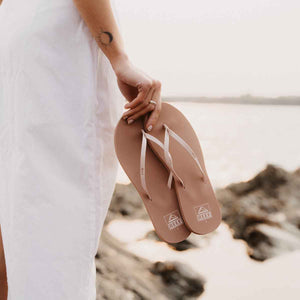 Reef Bliss Nights Cameo Rose Cork כפכפי ריף לנשים