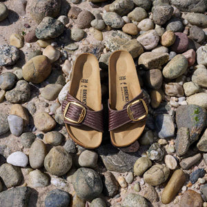 Birkenstock Madrid Big Buckle Raffia Carafe כפכפי בירקנשטוק מדריד אבזם חום לנשים