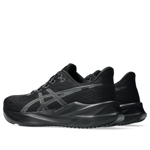 Asics Versablast 4 Men Black Carrier Grey נעלי וורסאבלאסט 4 לגברים