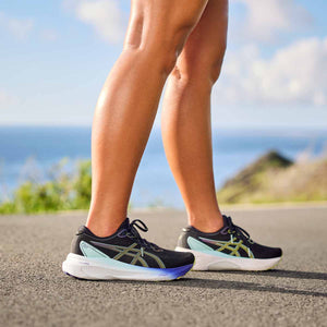 Asics Gel Kayano 30 Women Black Glow Yellow נעלי אסיקס קיאנו 30 לנשים