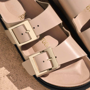 Birkenstock Arizona Droplet Buckle High-Shine New Beige כפכפי בירקנשטוק אריזונה דרופלט אבזם