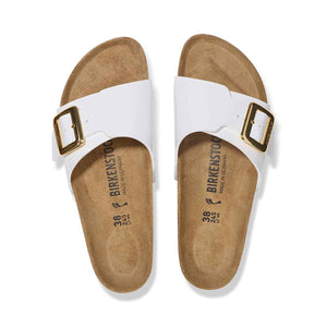 Birkenstock Catalina Cushion Buckle Patent White כפכפי נשים בירקנשטוק קטלינה אבזם לבן לק