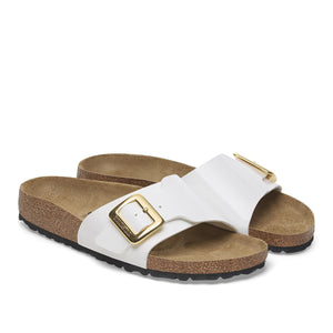 Birkenstock Catalina Cushion Buckle Patent White כפכפי נשים בירקנשטוק קטלינה אבזם לבן לק
