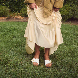 Birkenstock Catalina Cushion Buckle Patent White כפכפי נשים בירקנשטוק קטלינה אבזם לבן לק