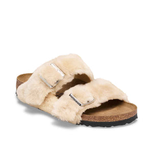 Birkenstock Arizona Shearling Rivet Logo Sandcastle כפכפי בירקנשטוק אריזונה שרלינג ריבט