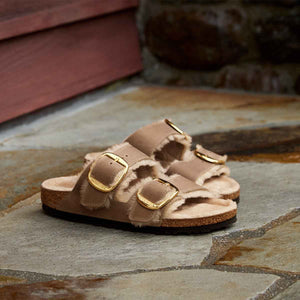 Birkenstock Arizona Big Buckle Shearling Tabacco Brown כפכפי בירקנשטוק אריזונה אבזם גדול שרלינג חום טבק