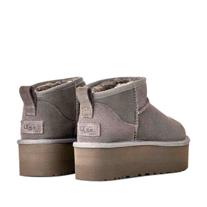 UGG Classic Ultra Mini Platform Charcoal מגפי קלאסיק אולטרה מיני פלטפורם