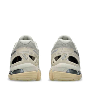 Asics Gel Kayano 20 Unisex Smoke Grey Piedmont Grey סניקרס ג'ל קיאנו 20 יוניסקס