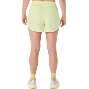 Asics Nagino Run Adjustable 4In Short Women Huddle Yellow מכנסי ריצה לנשים