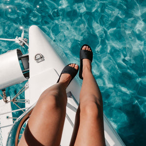 Reef Water Scout Black כפכפי ריף לנשים