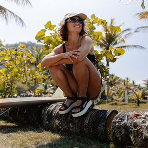 Reef Water Rem Higher Black Vintage סנדלי ריף לנשים