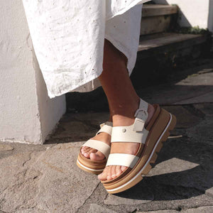 Reef Vista Luxe Liah White Tan סנדלי ריף לנשים
