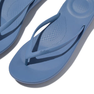 Fit Flop Iqushion Flip Flop Solid Cosmic Blue כפכפי נשים