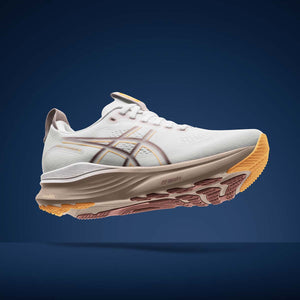 Asics Gel Kayano 32 Women White Orange Glow נעלי ריצה ג`ל קיאנו 32 לנשים