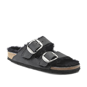 Arizona Big Buckle Shearling Black בירקנשטוק כפכפי נשים אריזונה אבזם גדול עם פרווה