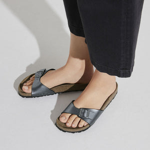 Birkenstock Madrid BS Metallic Black בירקנשטוק כפכפי נשים