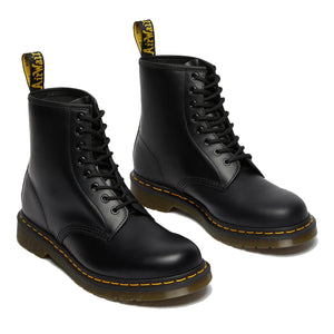 נעלי ד״ר מרטינס Dr. Martens Boot Smooth Black 1460