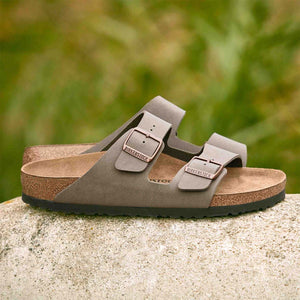 בירקנשטוק כפכפי גברים אריזונה סטון Birkenstock Arizona Birko-Flor Nubuck Stone