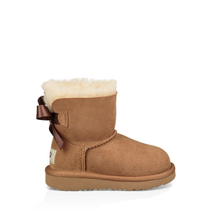 UGG Mini Bailey Bow II Chestnut מגפי תינוקות מיני בלי בו חומות