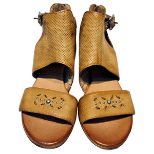 Toni Mondavi Caribe Wheat women סנדלי נשים