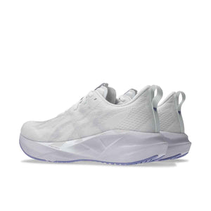 Asics Novablast 5 Women White Lilac Hint נעלי ריצה נובה בלאסט 5 לנשים