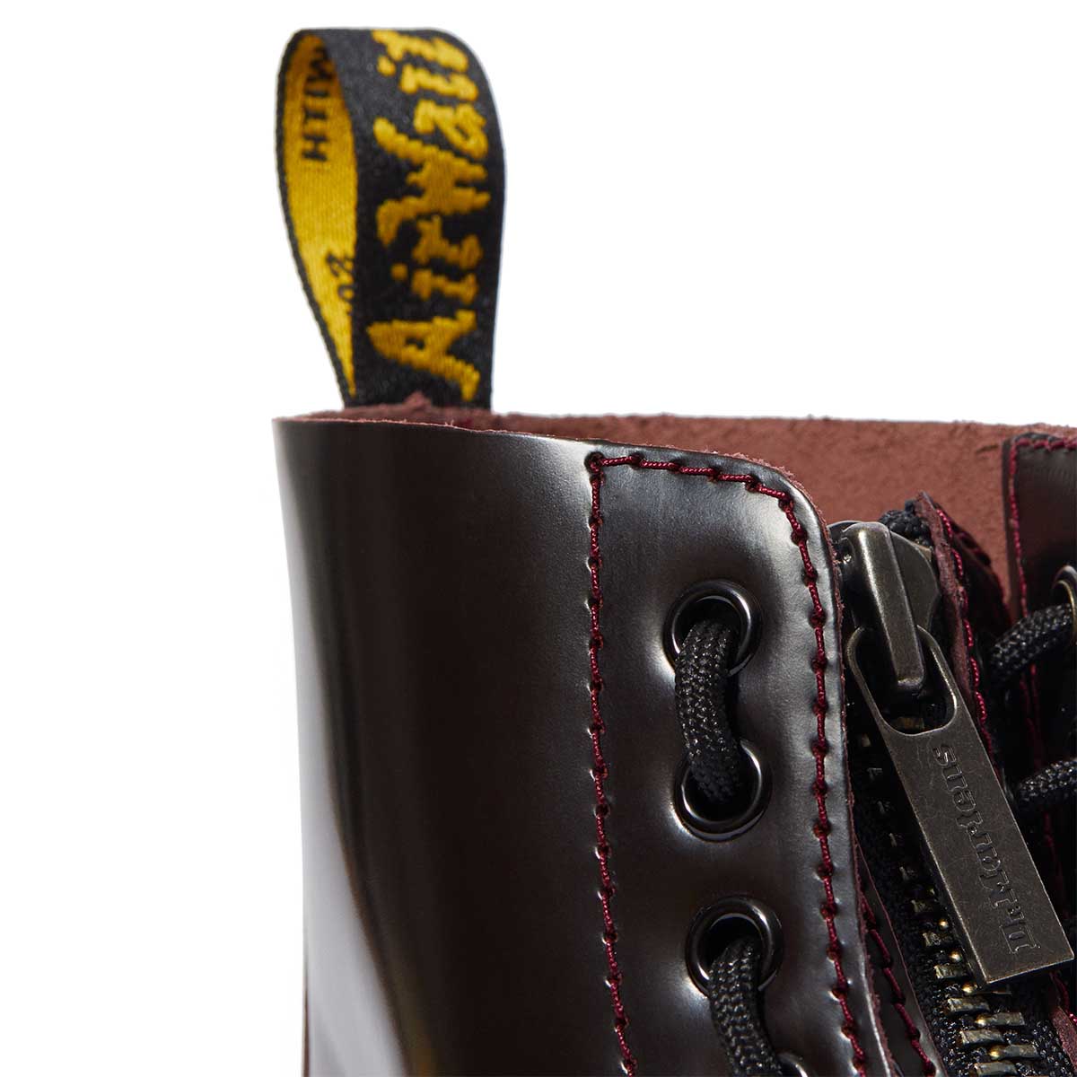 Dr. Martens Sinclair Jungle Boot Arcadia Cherry Red מגפי ד"ר מרטינס סינקלייר לנשים