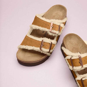 Birkenstock Arizona Teddy Edge Flex Plat. Mink כפכפי בירקנשטוק אריזונה פרווה חום