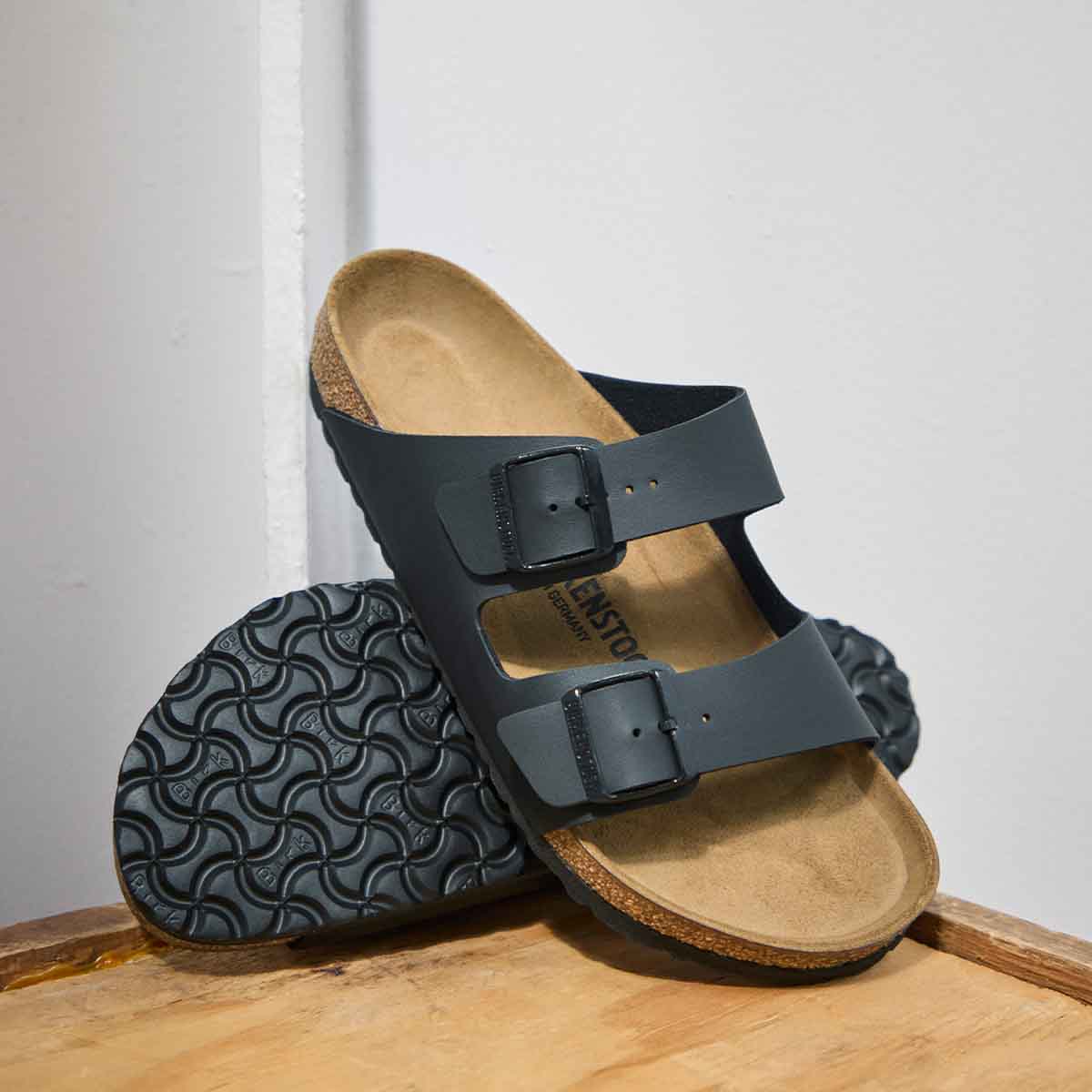 Birkenstock Arizona Birko-Flor Black בירקנשטוק כפכפי גברים אריזונה