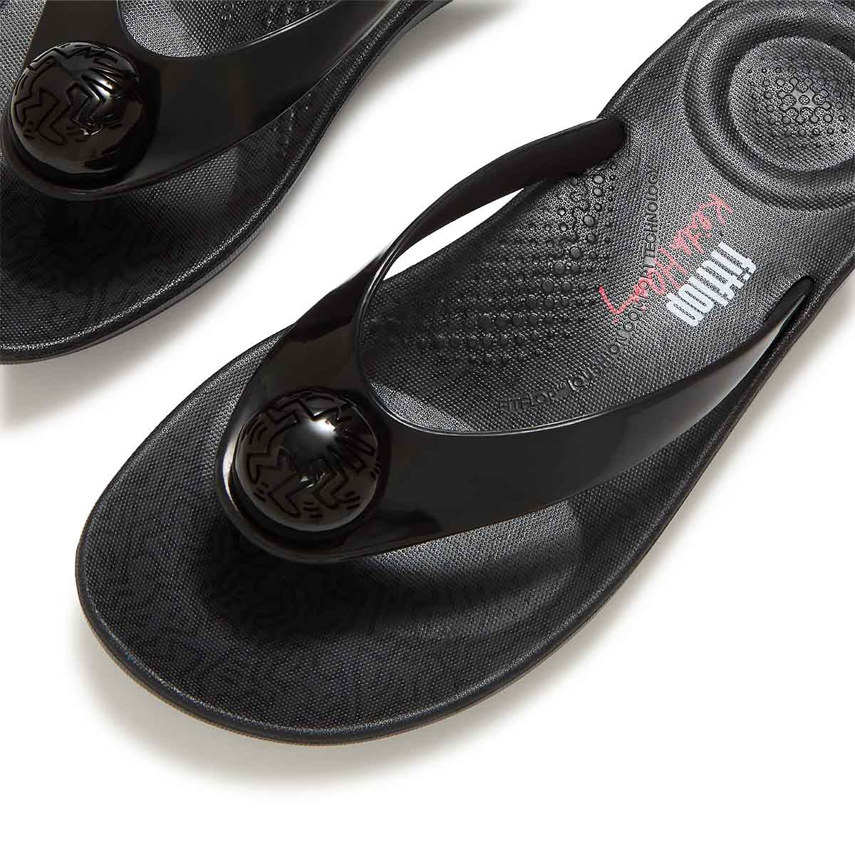 Fit Flop X Keith Haring Iqushion Button Flip-Flops Black כפכפי פיטפלופ לנשים