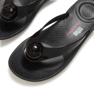 Fit Flop X Keith Haring Iqushion Button Flip-Flops Black כפכפי פיטפלופ לנשים