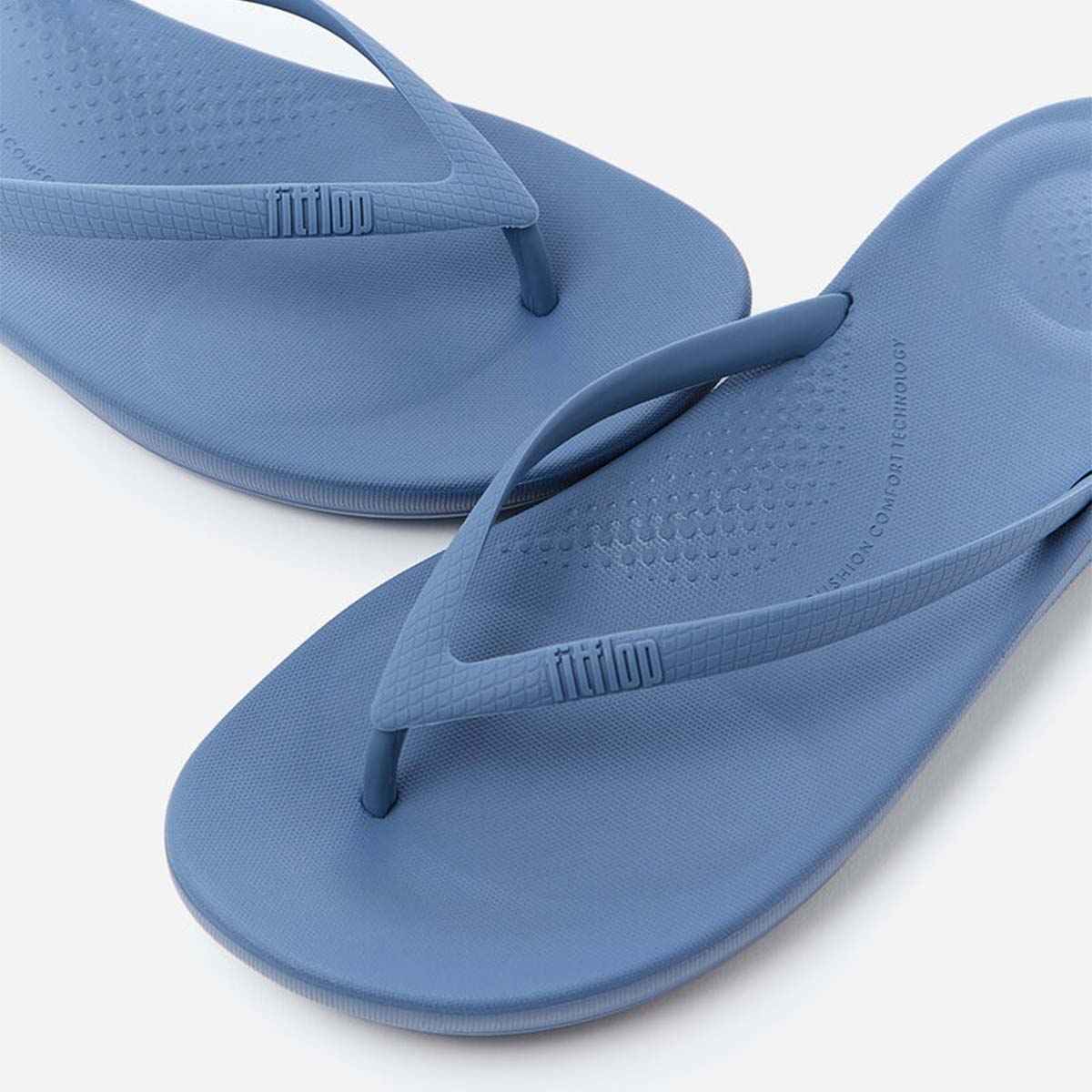 E54-D52 Iqushion Flip Flop Solid כפכפי נשים