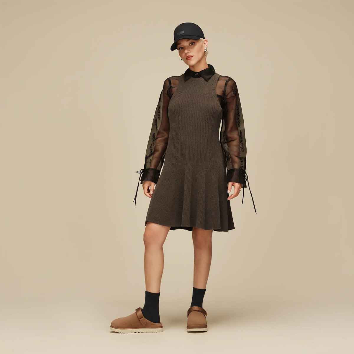 UGG Goldenstar Clog Chestnut Women כפכפי אגג לנשים גולדנסטאר קלוג חום