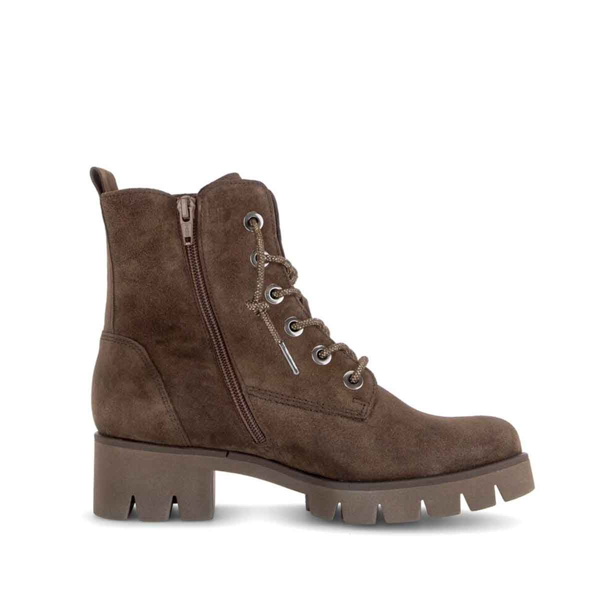 Gabor brown lace-up ankle boots מגפי גאבור לנשים