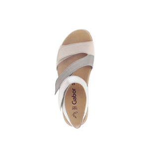 Gabor Beige platform sandal סנדלי נשים גאבור