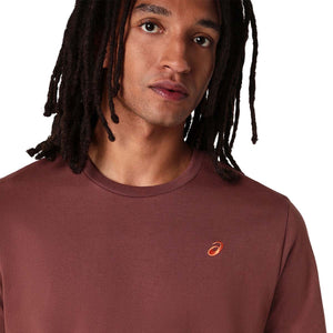 Asics Spiral Embroidery Tee Men Rusted Rock חולצת אסיקס לגברים