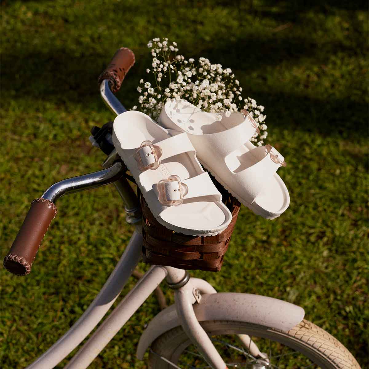 Birkenstock Arizona Flower EVA Kids Eggshell כפכפי בירקנשטוק אריזונה פרח ילדים