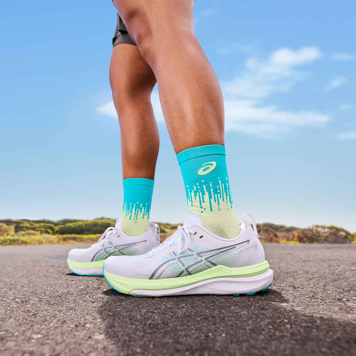 Asics Gel Kayano 33 Men White Energy Aqua נעלי ריצה ג`ל קיאנו 33 לגברים