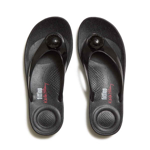 Fit Flop X Keith Haring Iqushion Button Flip-Flops Black כפכפי פיטפלופ לנשים