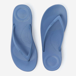 Fit Flop Iqushion Flip Flop Solid Cosmic Blue כפכפי נשים