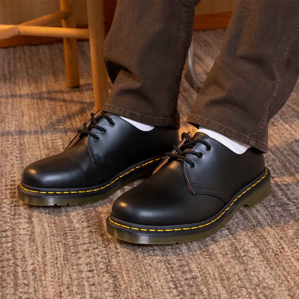 Dr Martens 3 Eye Gibson Smooth Black נעלי ד״ר מרטינס יוניסקס - Original's
