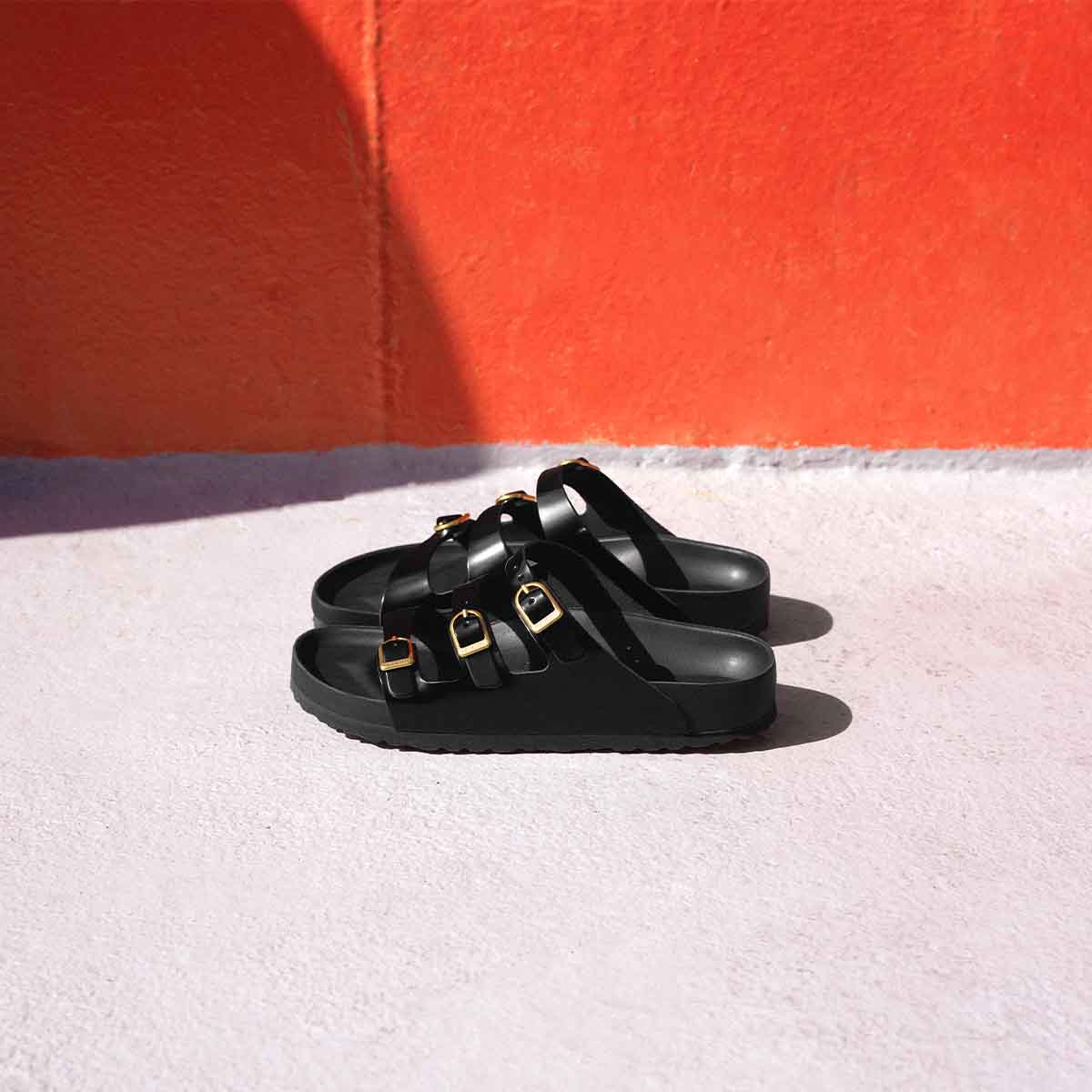 Birkenstock Florida Fresh High-Shine Black כפכפי בירקנשטוק לנשים