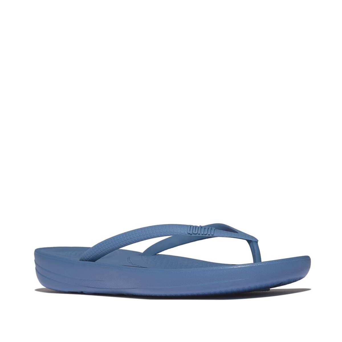 Fit Flop Iqushion Flip Flop Solid Cosmic Blue כפכפי נשים